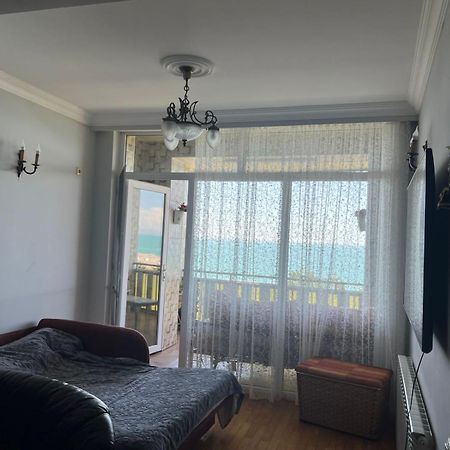 Apartment Rustaveli 57 باتومي المظهر الخارجي الصورة