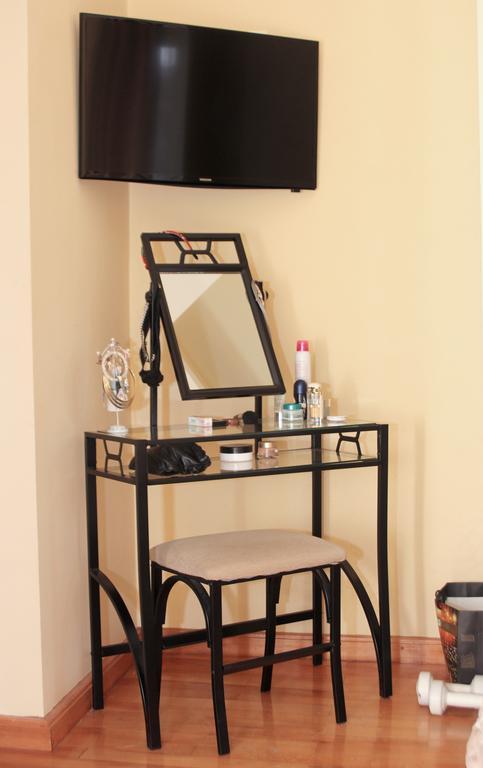Apartment Rustaveli 57 باتومي المظهر الخارجي الصورة