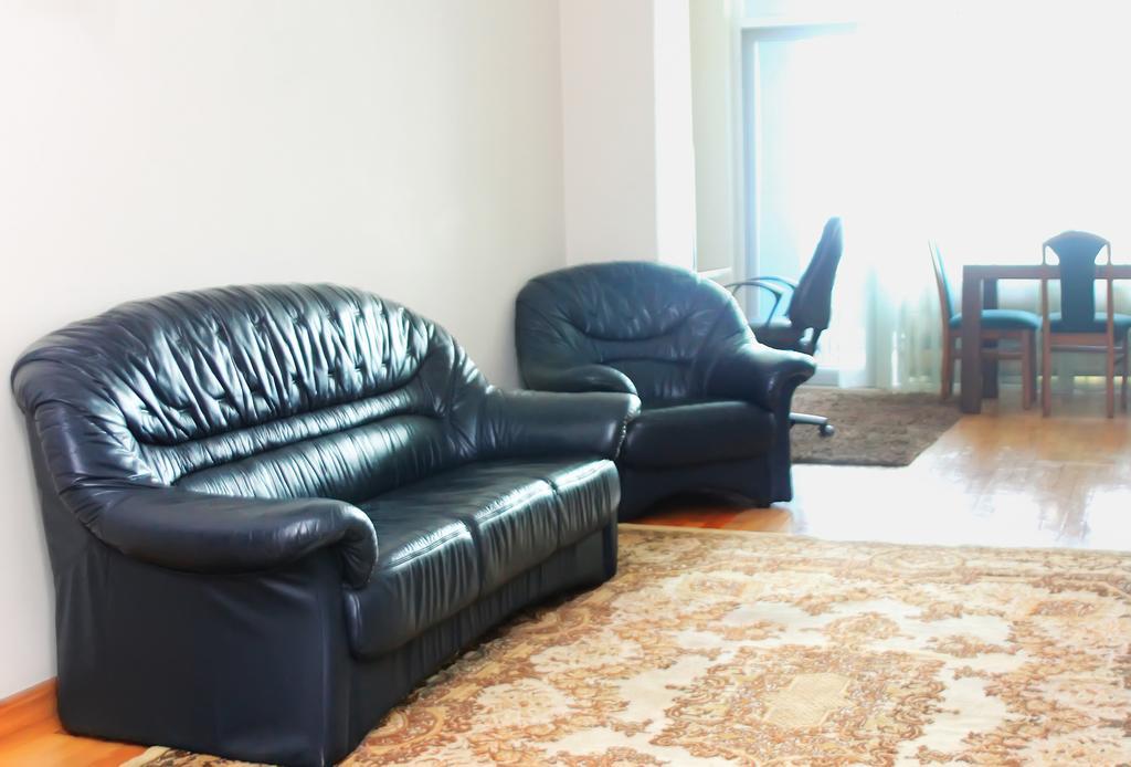Apartment Rustaveli 57 باتومي المظهر الخارجي الصورة